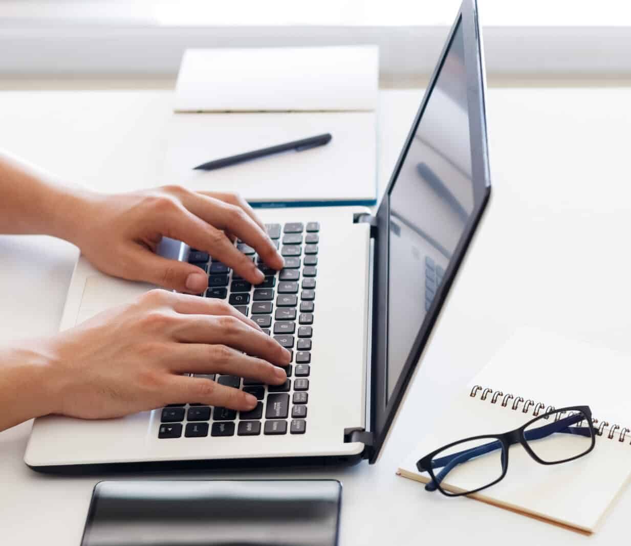 Candidate sitting online exam